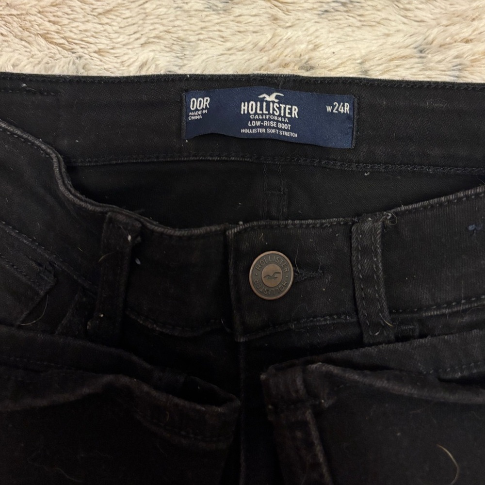 Hollister Black Low-Rise Bootcut Jeans